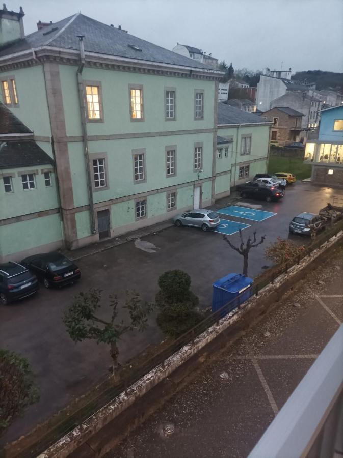 Ferienwohnung Piso Cervantes Sarria Exterior foto